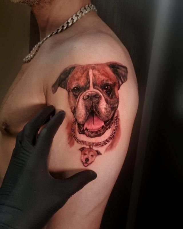 Tattoo realismo perro color