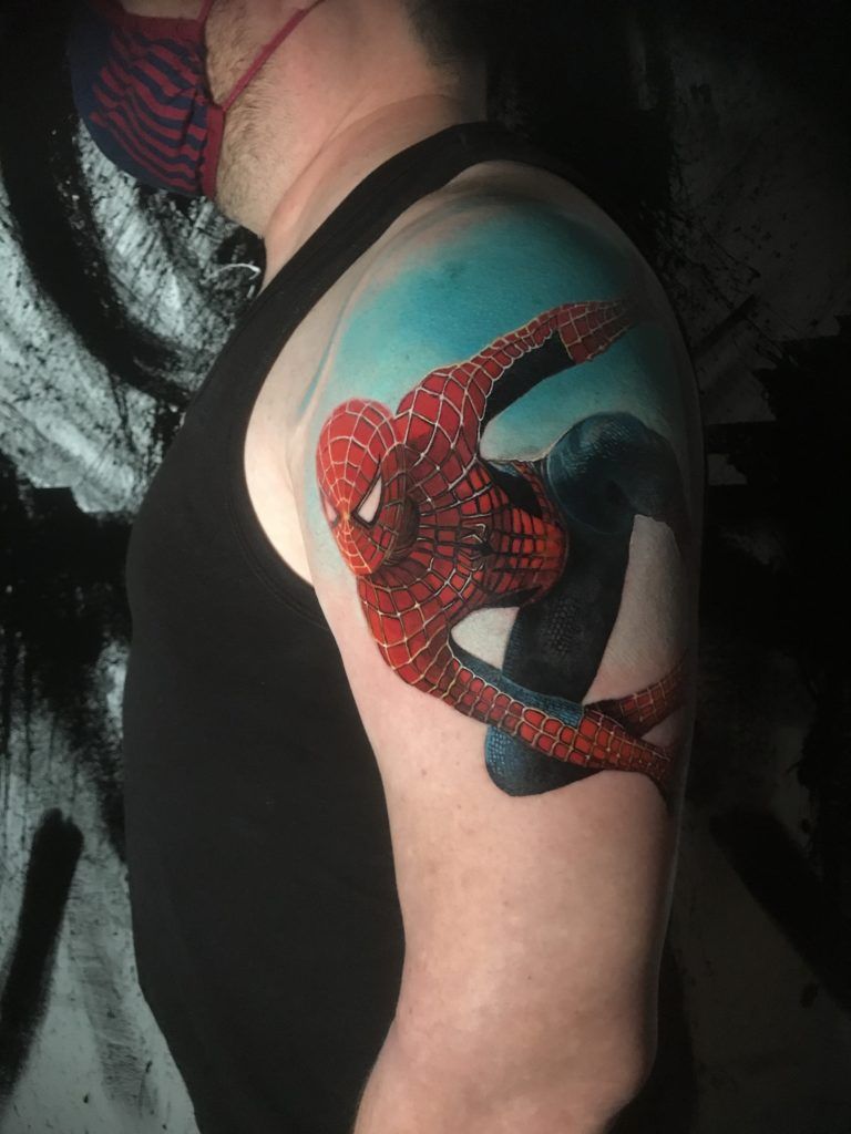 tattoo Spiderman realista