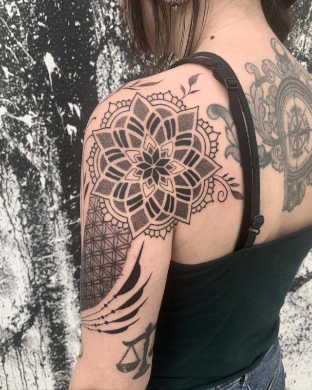 tattoo mandala